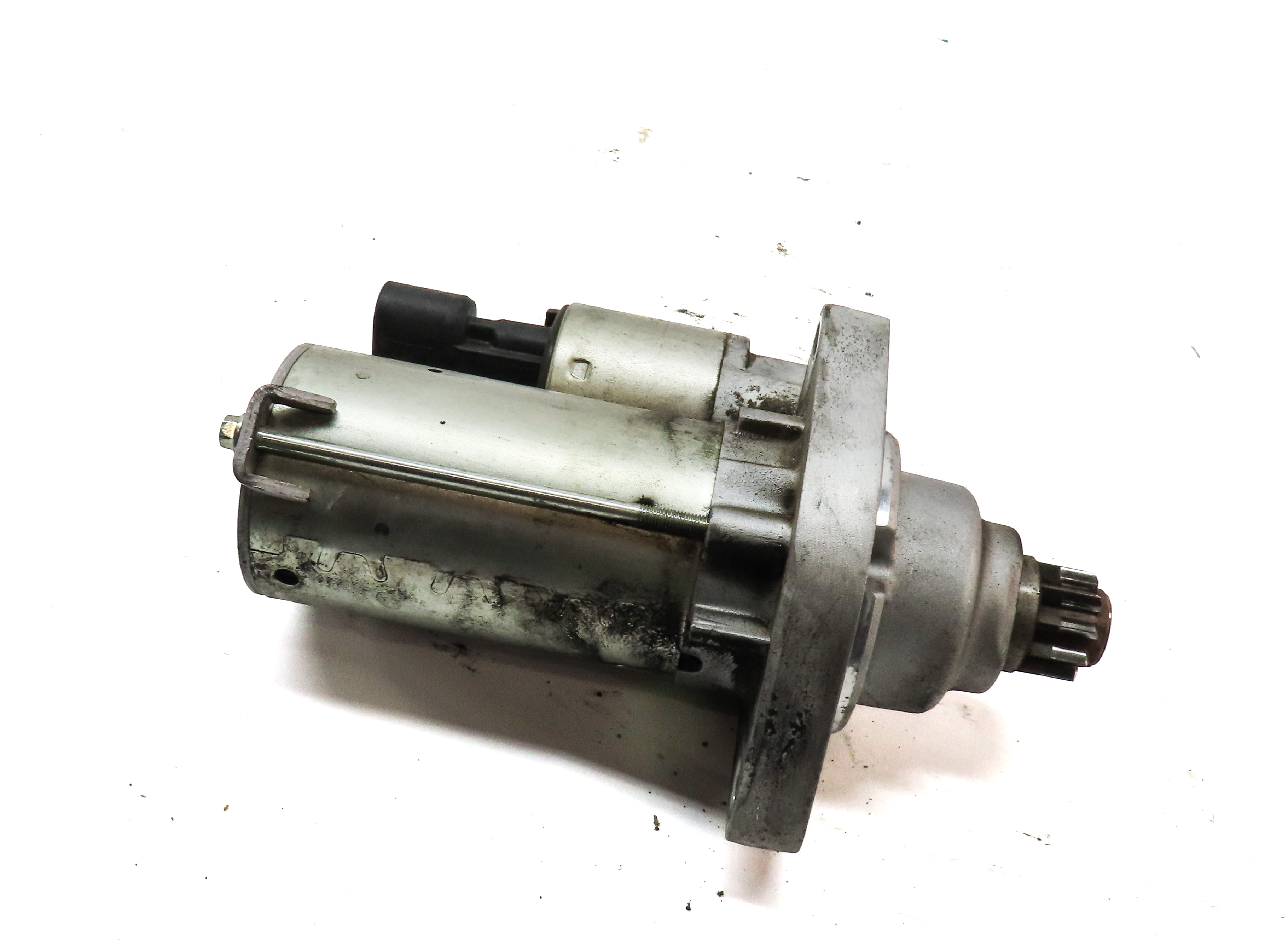 10-18 VW GOLF JETTA PASSAT TIGUAN AUDI TT Q3 (MK2 8U) 2.0L ENGINE STARTER MOTOR — exact item pictured